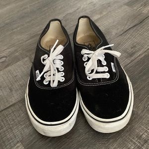 Vans Authentic women’s size 9, men’s size 7.5